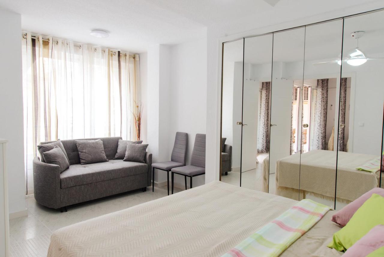 Holiday Suite Playa Del Cura Torrevieja Kültér fotó